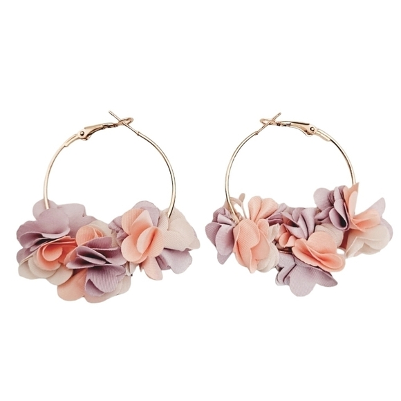Gold tone floral Hoop pink fabric pastel Petals Earrings 💖2/$30 - Picture 4 of 16